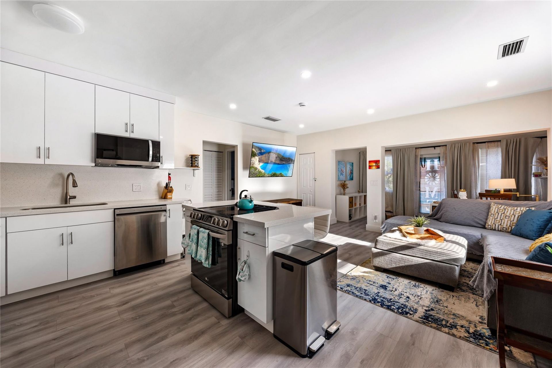 218 SW 7th Street, Dania Beach, FL 33004 Photo