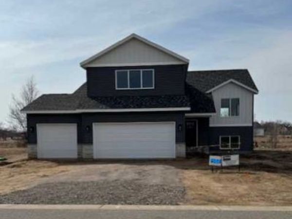 3225 Nottingham Road S, Saint Cloud, MN 56301