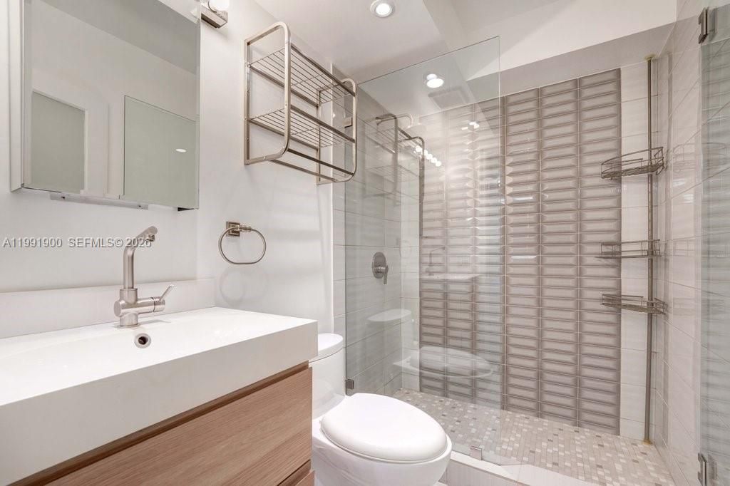 1532 Drexel Ave , Unit 202, Miami Beach, FL 33139 Photo