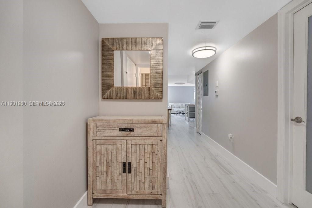 1532 Drexel Ave , Unit 202, Miami Beach, FL 33139 Photo