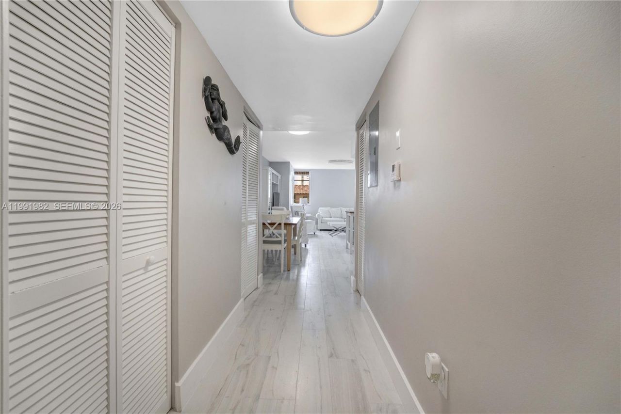 1532 Drexel Ave , Unit 202, Miami Beach, FL 33139 Photo