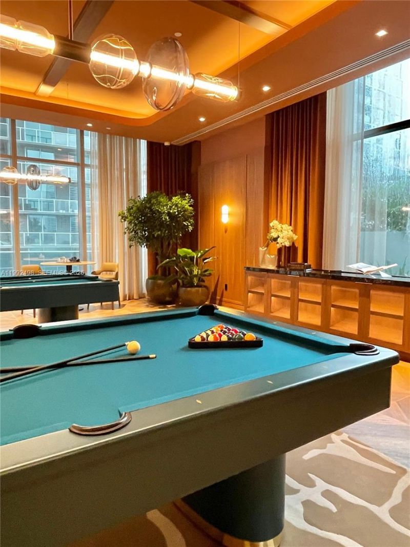 77 SE 5th St , Unit 2204, Miami, FL 33131 Photo