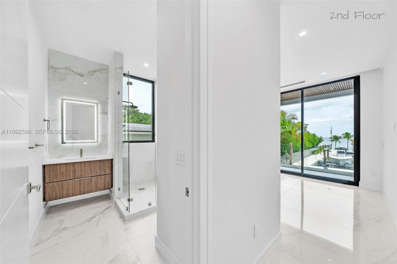 16 Seaside Ave , Islamorada, FL 33037 Photo