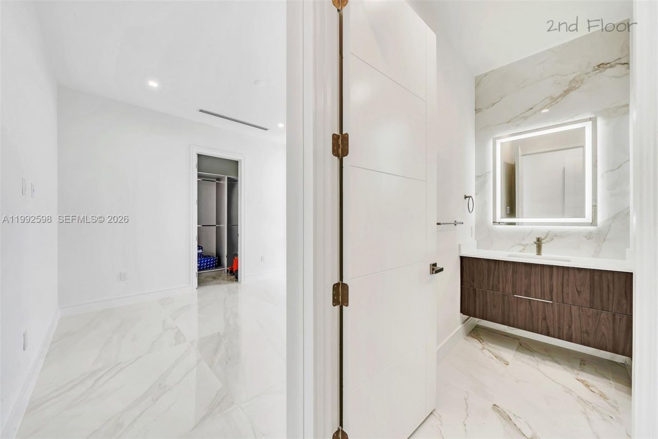 16 Seaside Ave , Islamorada, FL 33037 Photo