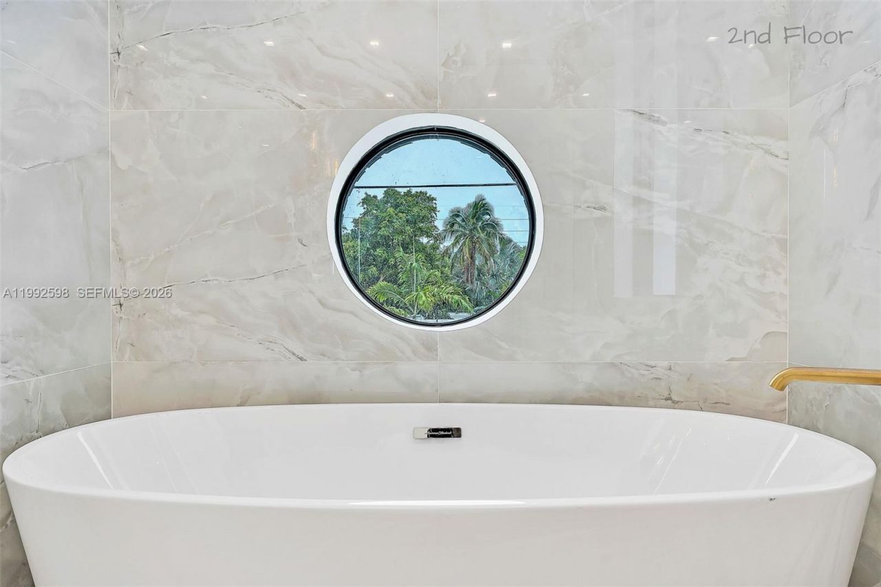 16 Seaside Ave , Islamorada, FL 33037 Photo