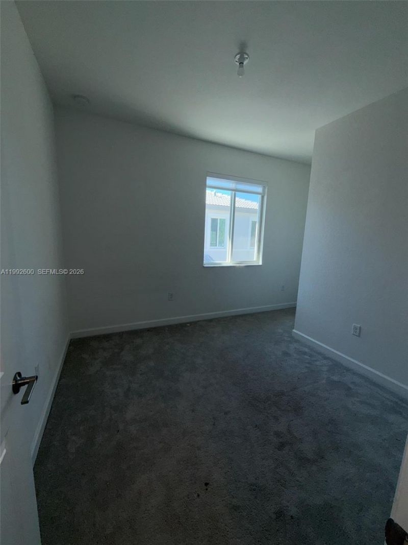 679 SE 13th St Cir, Homestead, FL 33034 Photo