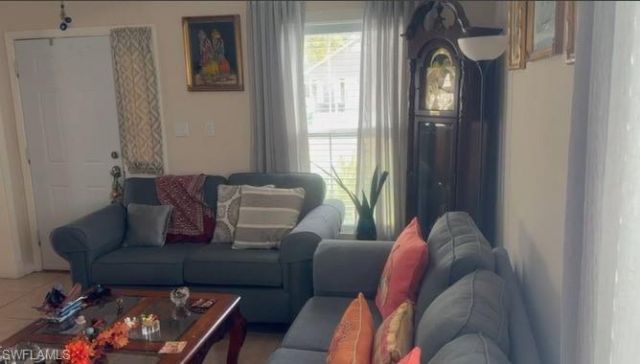 199 Leawood Cir , Naples, FL 34104 Photo