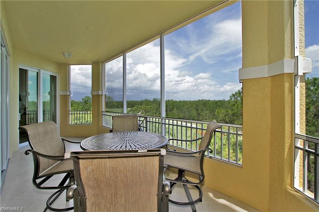 2738 Tiburon Blvd E, Unit B403, Naples, FL 34109 Photo