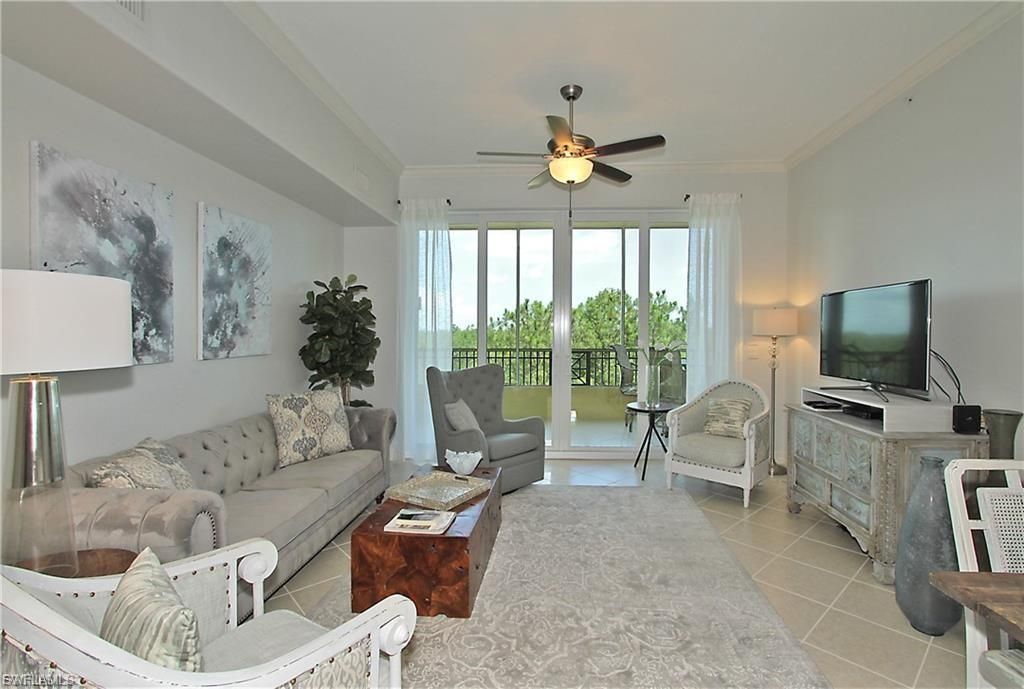 2738 Tiburon Blvd E, Unit B403, Naples, FL 34109 Photo