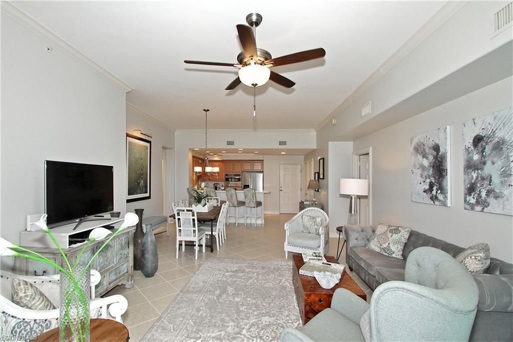 2738 Tiburon Blvd E, Unit B403, Naples, FL 34109 Photo