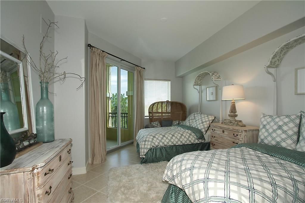 2738 Tiburon Blvd E, Unit B403, Naples, FL 34109 Photo
