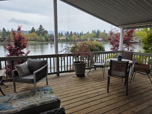 267 Kingsley Drive, Grants Pass, OR 97526