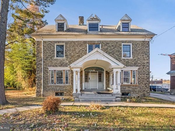 329 E WISTER STREET , PHILADELPHIA, PA 19144