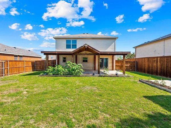308 Deer Run Drive, Sanger, TX 76266