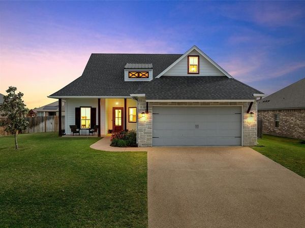 363 Cavitt Court, Robinson, TX 76706