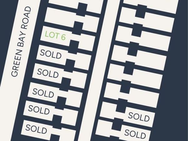 204 Two Hundred Green WAY, Thiensville, WI 53092