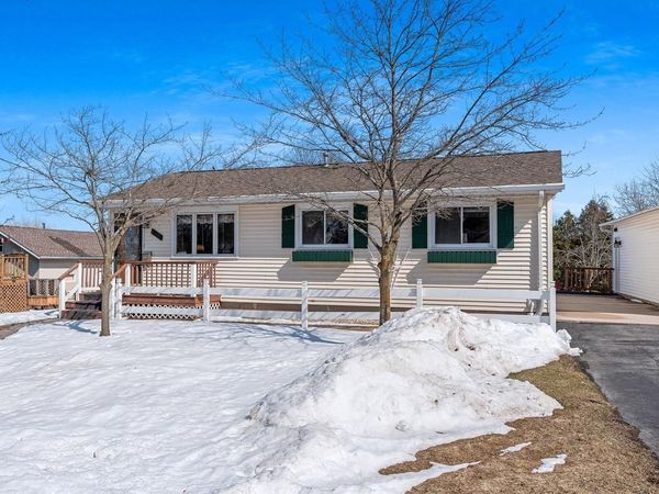 1465 N 8th STREET, Manitowoc, WI 54220