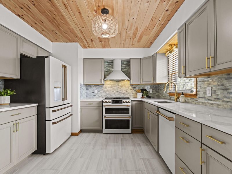 4490 N Bank Road, Buckeye Lake, OH 43008 Photo 19