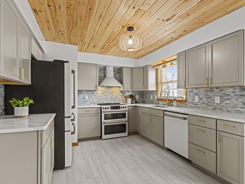 4490 N Bank Road, Buckeye Lake, OH 43008 Photo 20