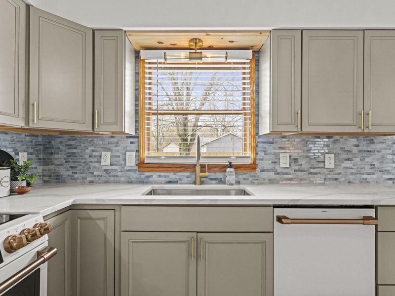 4490 N Bank Road, Buckeye Lake, OH 43008 Photo 22