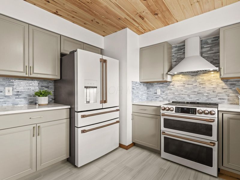 4490 N Bank Road, Buckeye Lake, OH 43008 Photo 23