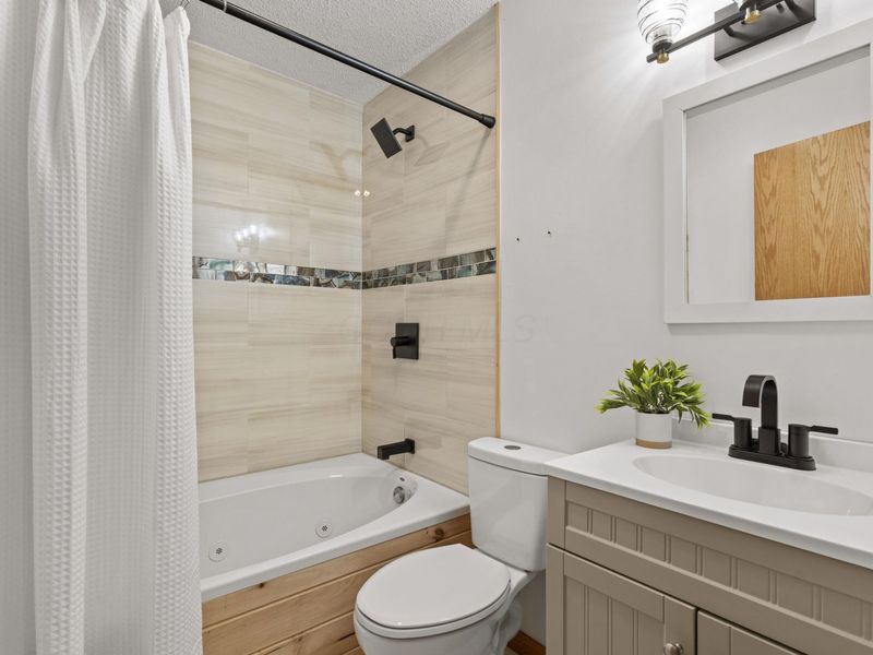 4490 N Bank Road, Buckeye Lake, OH 43008 Photo 27