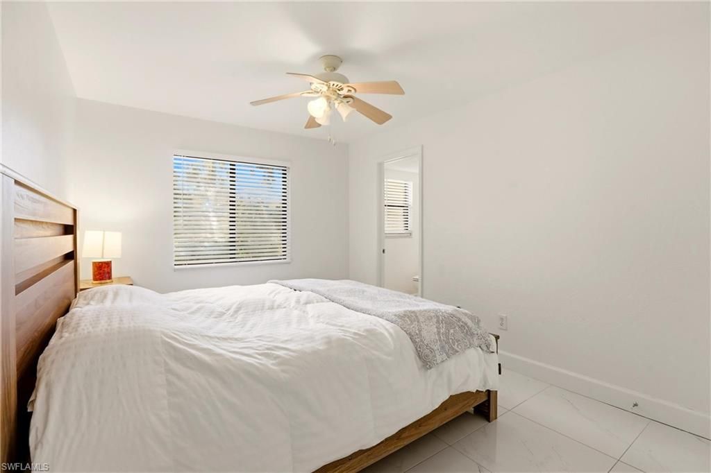 1450 Green Valley Cir, Unit 502, Naples, FL 34104 Photo