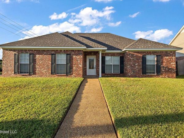220 White Oak Place, Pearl, MS 39208