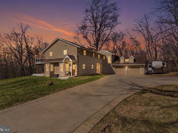 720 HOBBS ROAD, WAYNE, PA 19087
