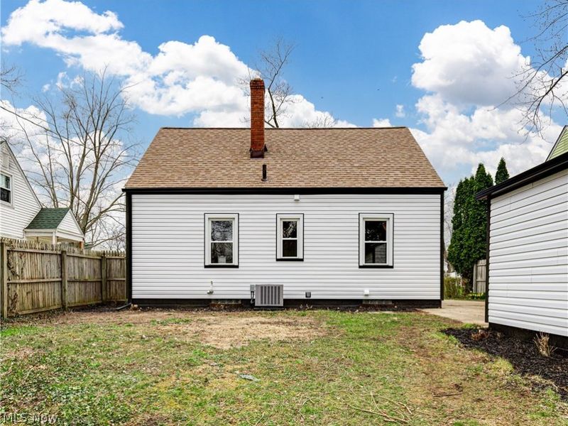 2549 26th Street , Cuyahoga Falls, OH 44223 Photo 3