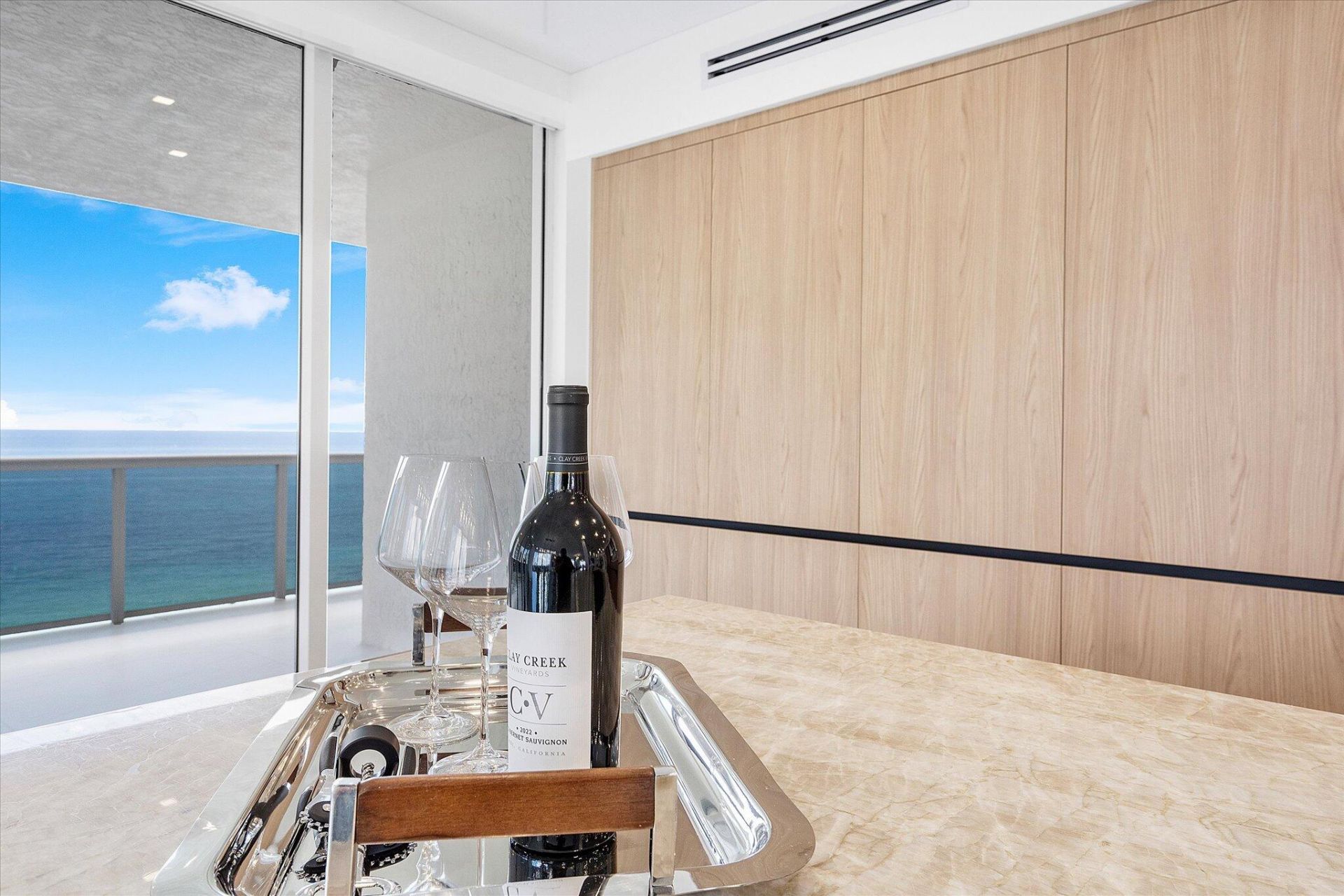 3100 N Ocean Boulevard, Unit 1501, Fort Lauderdale, FL 33308 Photo