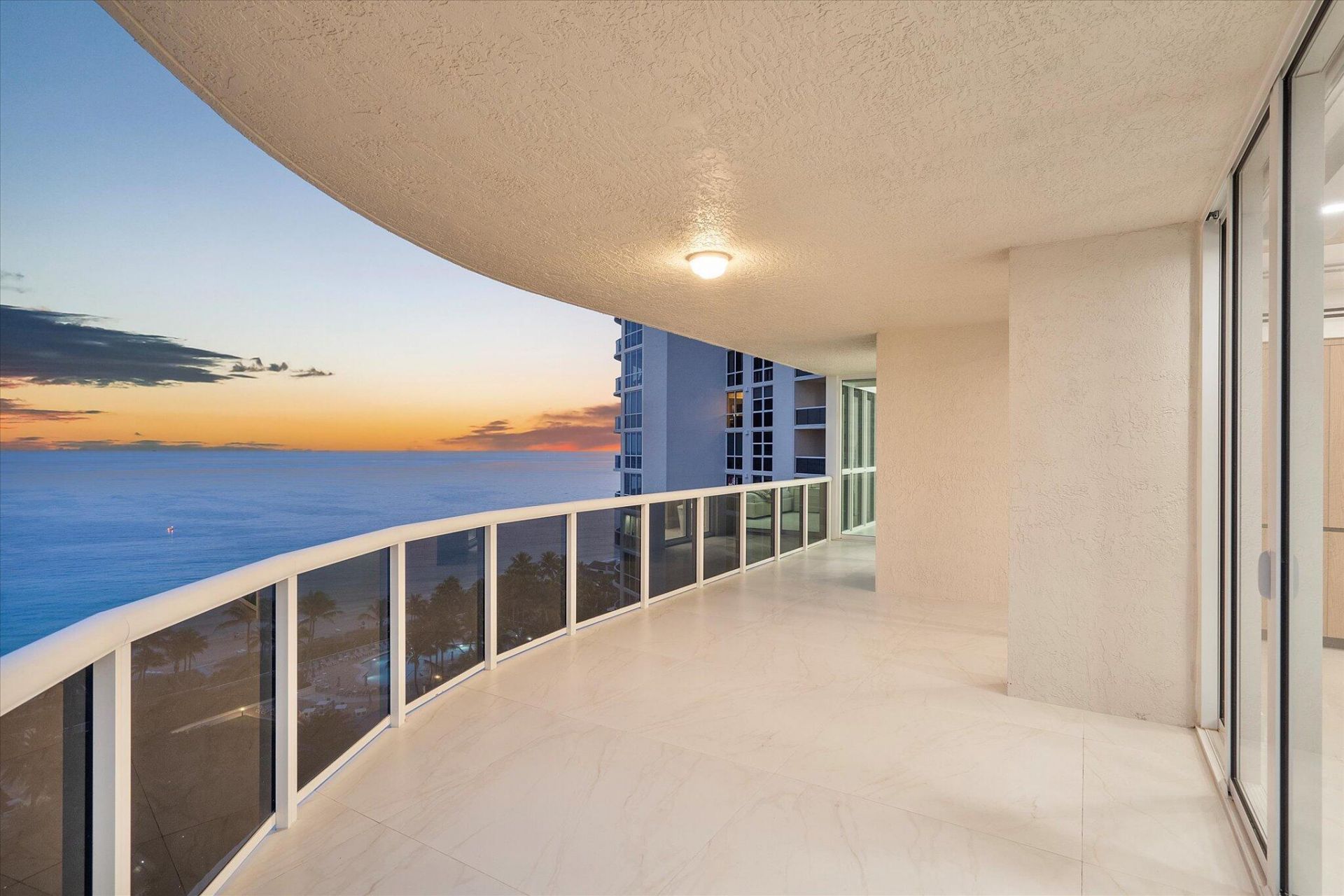3100 N Ocean Boulevard, Unit 1501, Fort Lauderdale, FL 33308 Photo