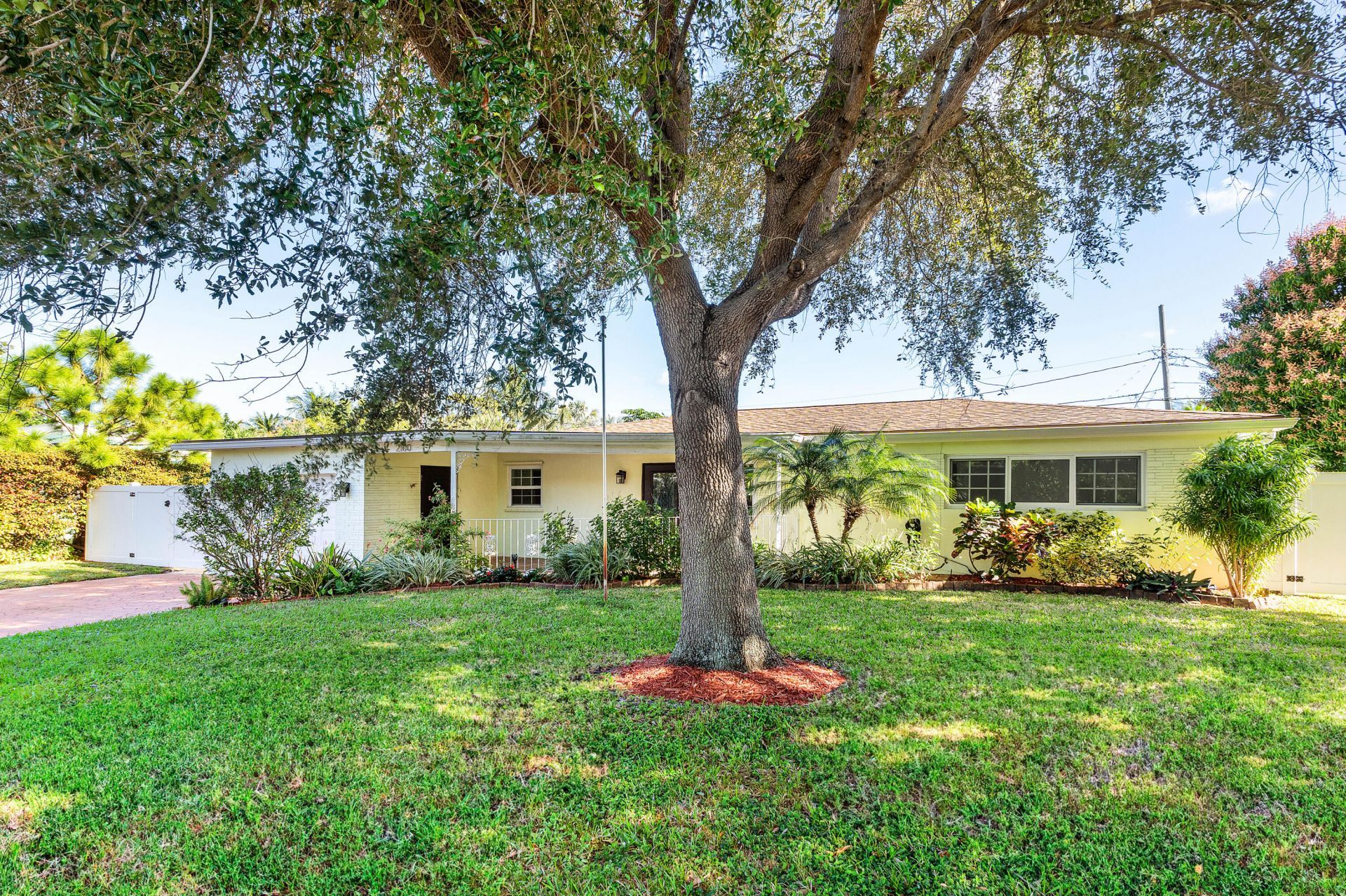 2100 NE 4th Avenue, Boca Raton, FL 33431 Photo