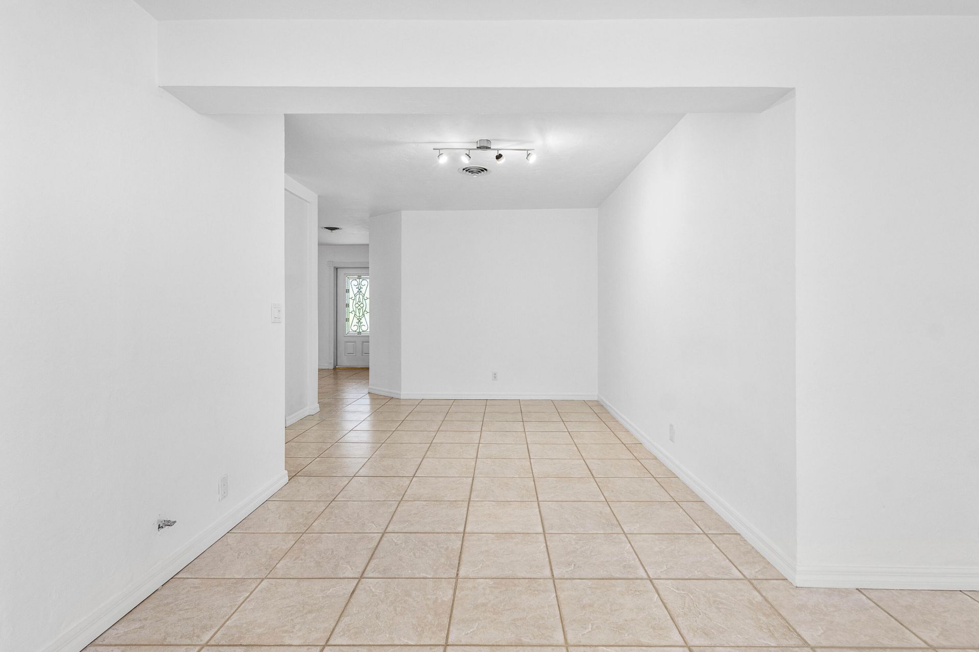 2100 NE 4th Avenue, Boca Raton, FL 33431 Photo