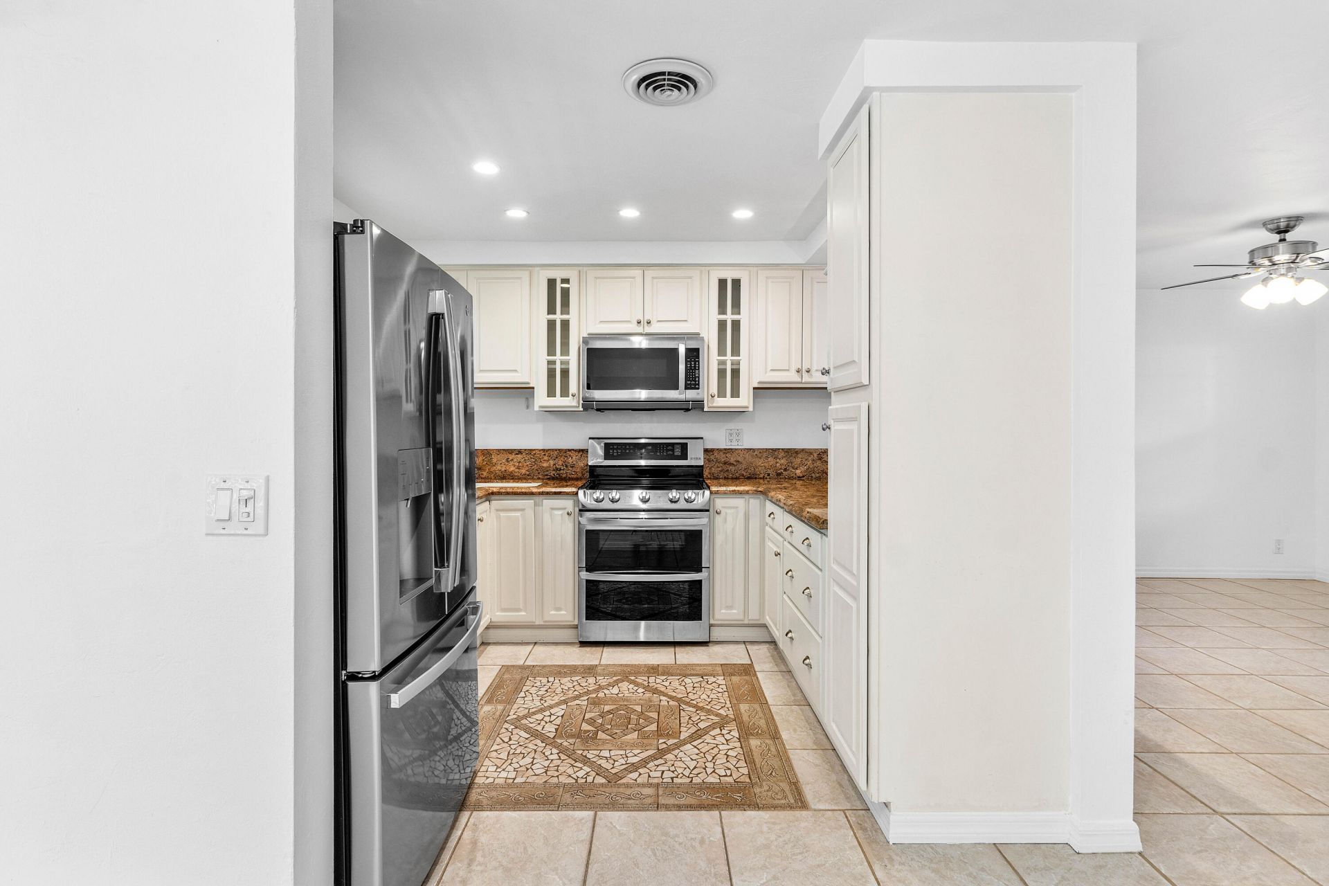 2100 NE 4th Avenue, Boca Raton, FL 33431 Photo