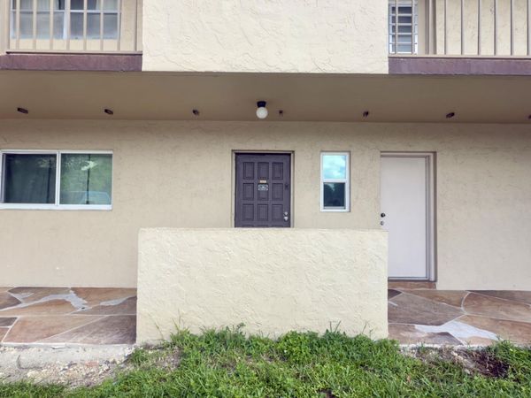 6201 N Falls Cir Drive, Lauderhill, FL 33319