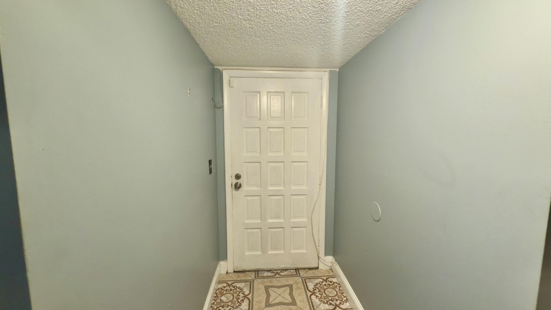 6201 N Falls Cir Drive, Lauderhill, FL 33319 Photo