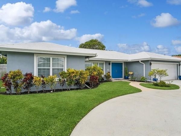 13 Little Harbor Way, Deerfield Beach, FL 33441