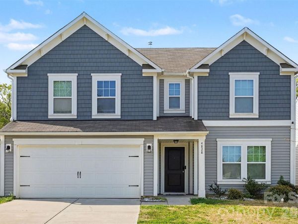 4828 Acorn Forest Lane , Charlotte, NC 28269