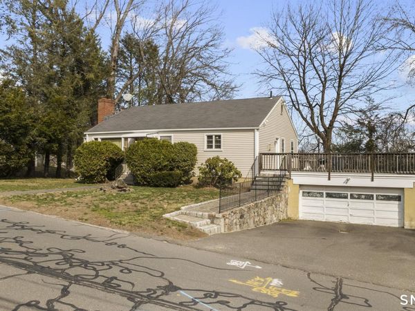 30 Parklawn , Waterbury, CT 06708