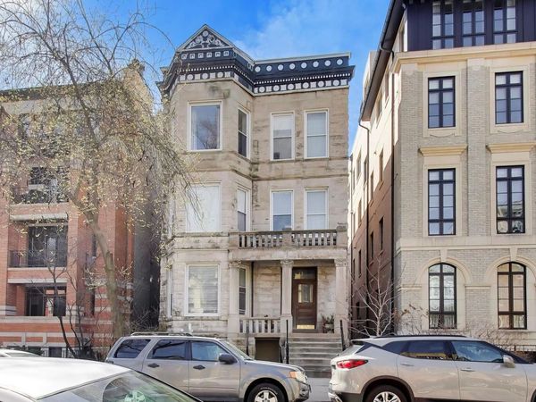 643 W Melrose Street , Unit 3, Chicago, IL 60657