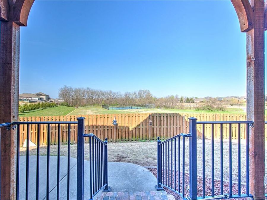 Property Image 38