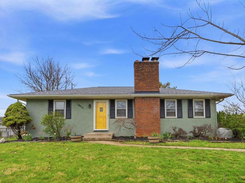 2846 Hampton Road S, Columbus, OH 43232 Photo 2