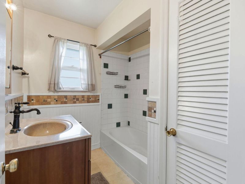 2846 Hampton Road S, Columbus, OH 43232 Photo 22