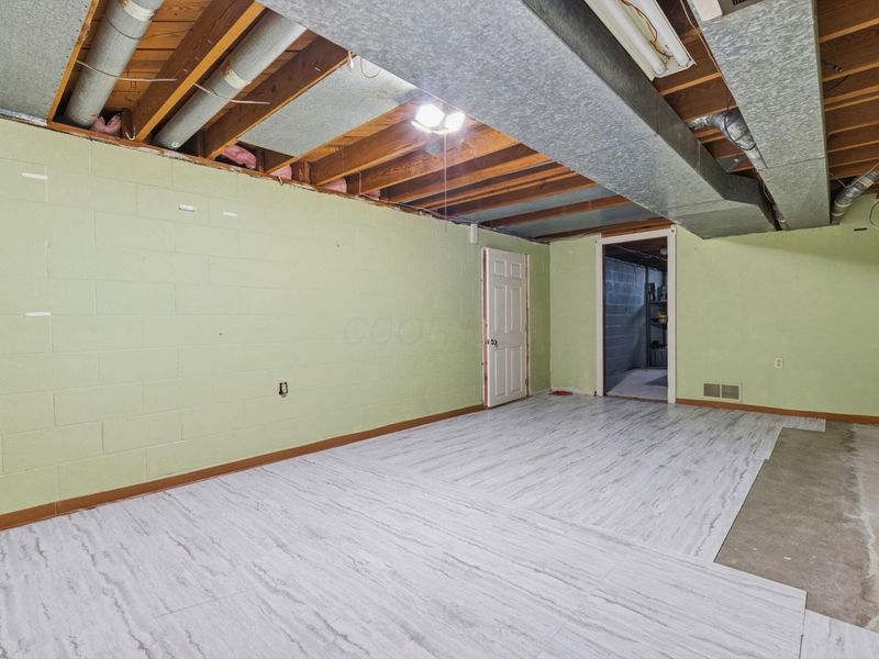 2846 Hampton Road S, Columbus, OH 43232 Photo 29