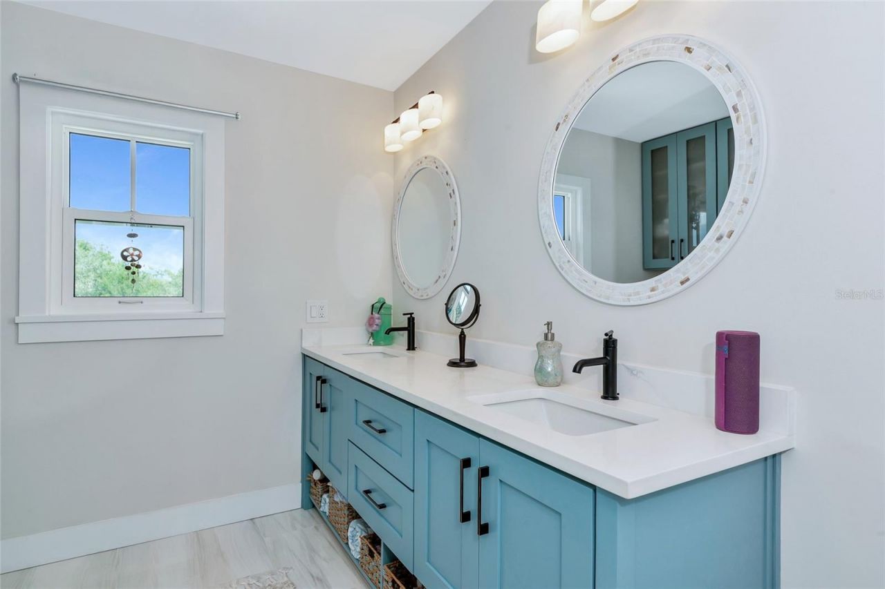 1208 Oak Hammock Road , Sarasota, FL 34240 Photo