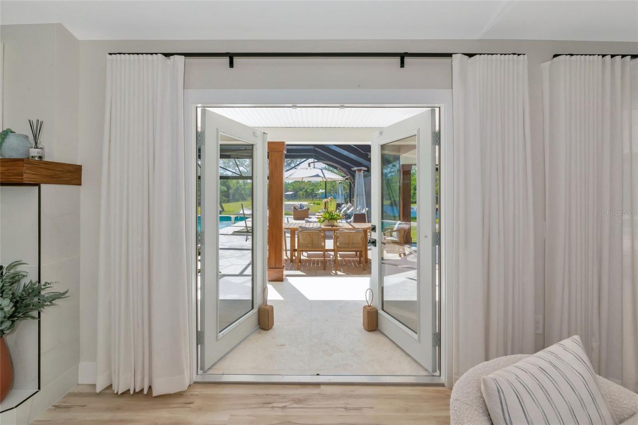 1208 Oak Hammock Road , Sarasota, FL 34240 Photo