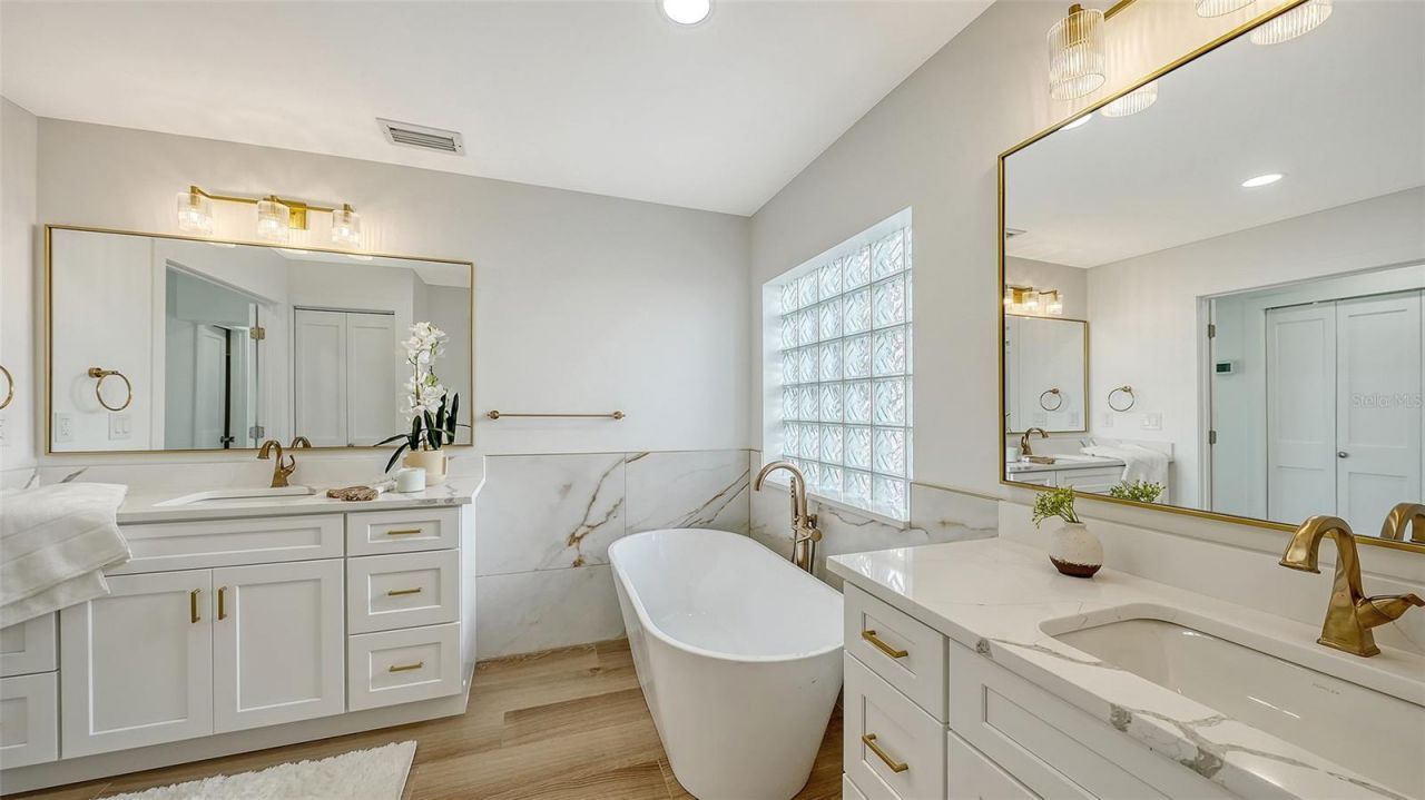 339 Treasure Boat Way, Sarasota, FL 34242 Photo