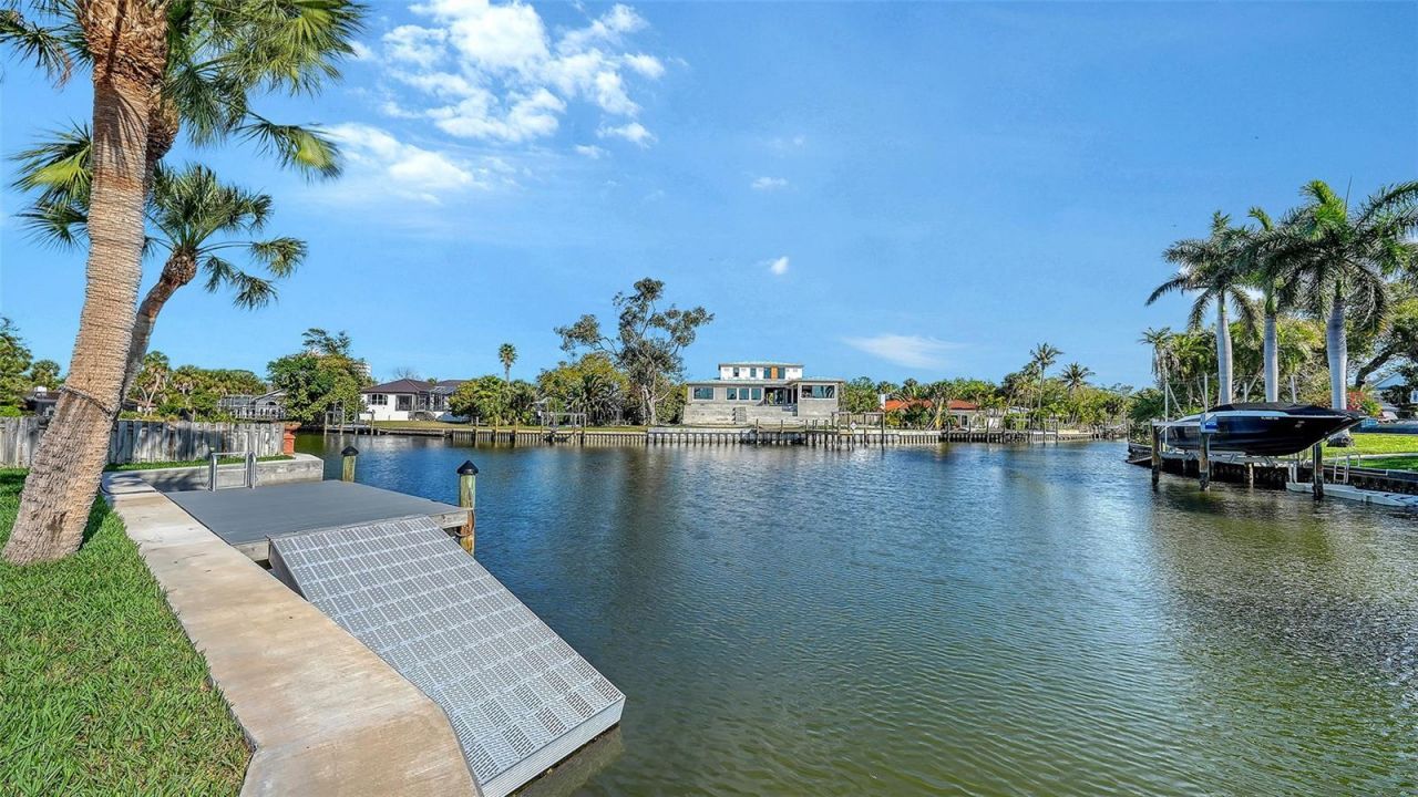 339 Treasure Boat Way, Sarasota, FL 34242 Photo