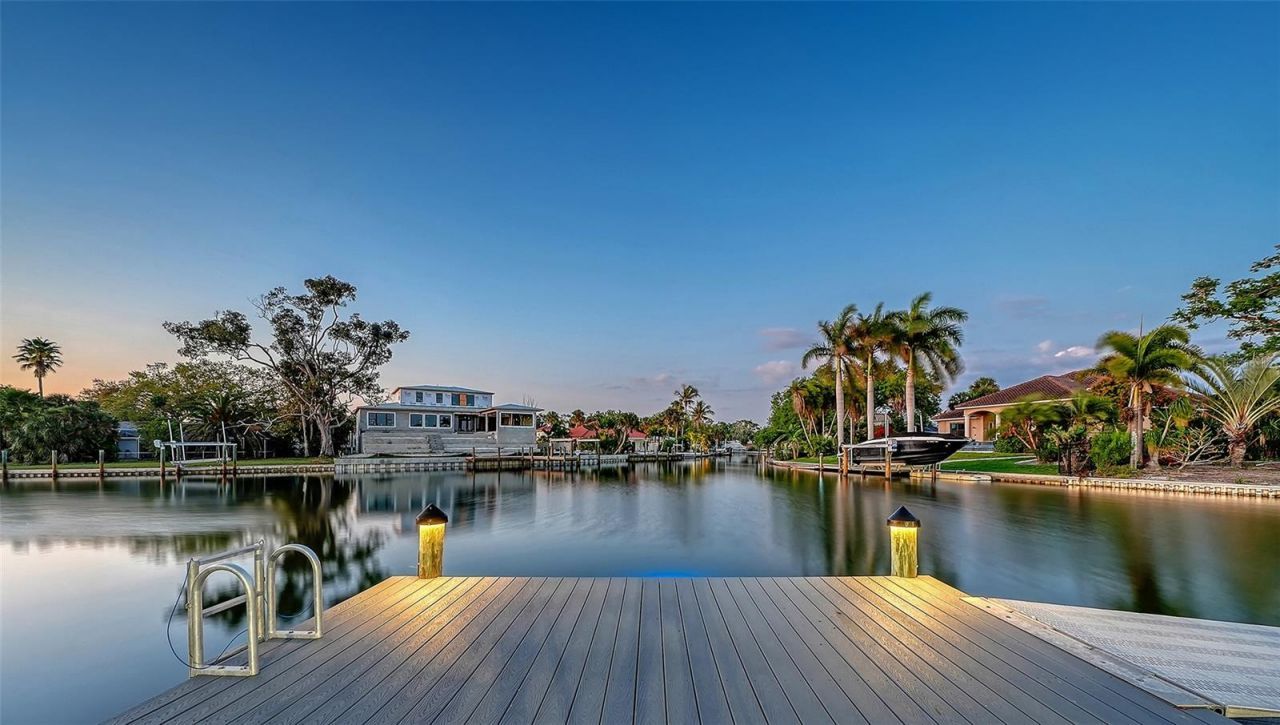 339 Treasure Boat Way, Sarasota, FL 34242 Photo